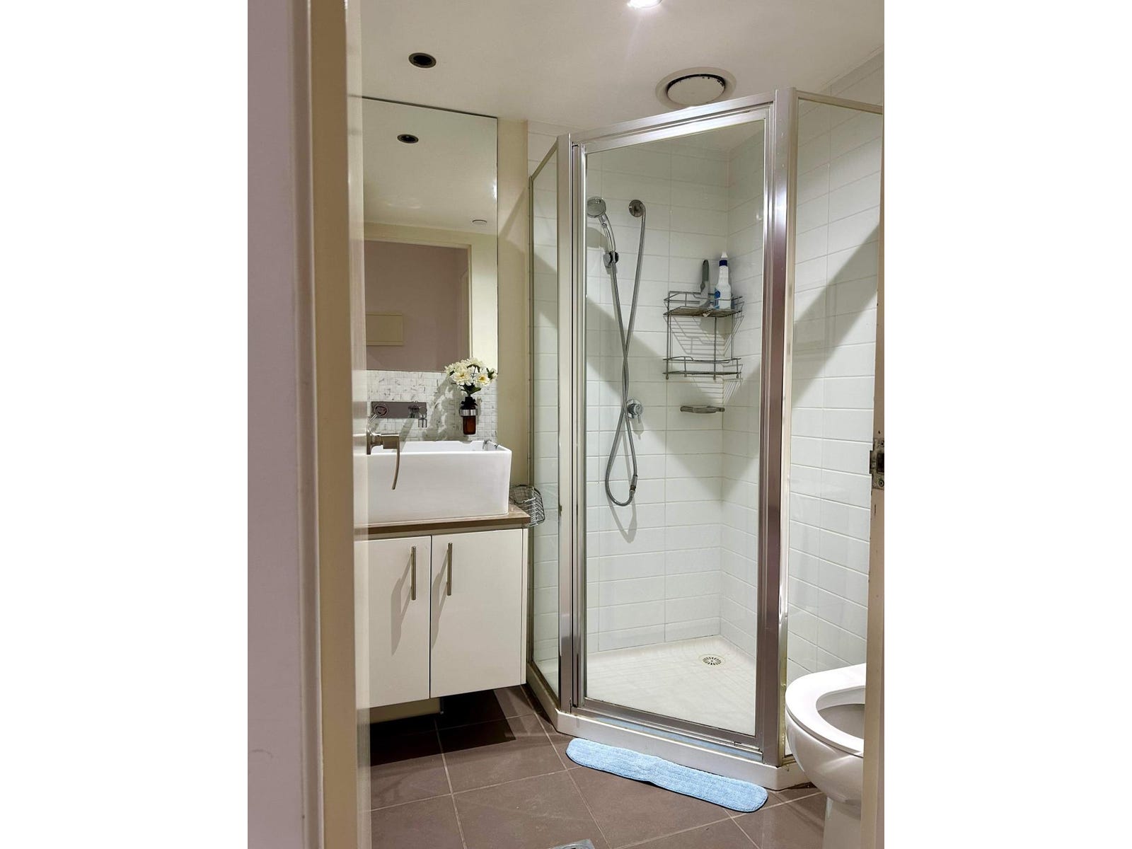 Property for Rent: Melbourne, Vic 3000