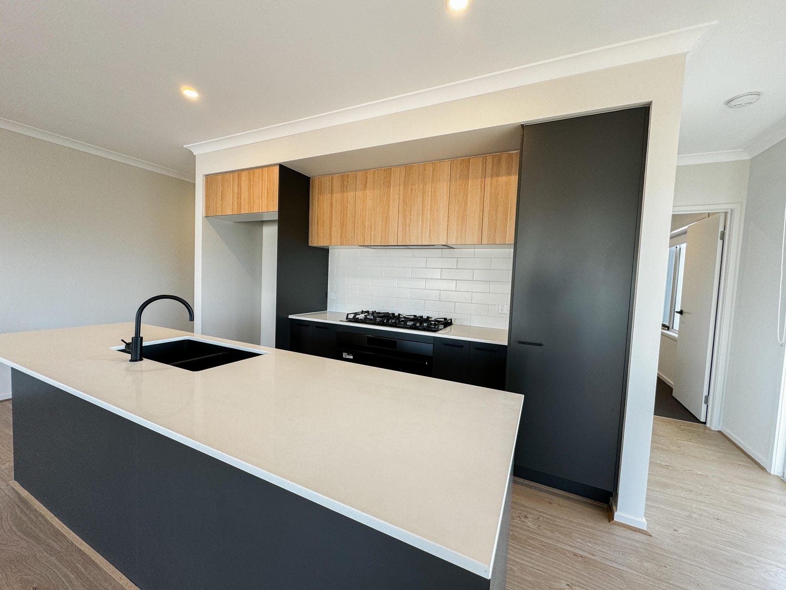 Property for Rent: Strathtulloh, Vic 3338