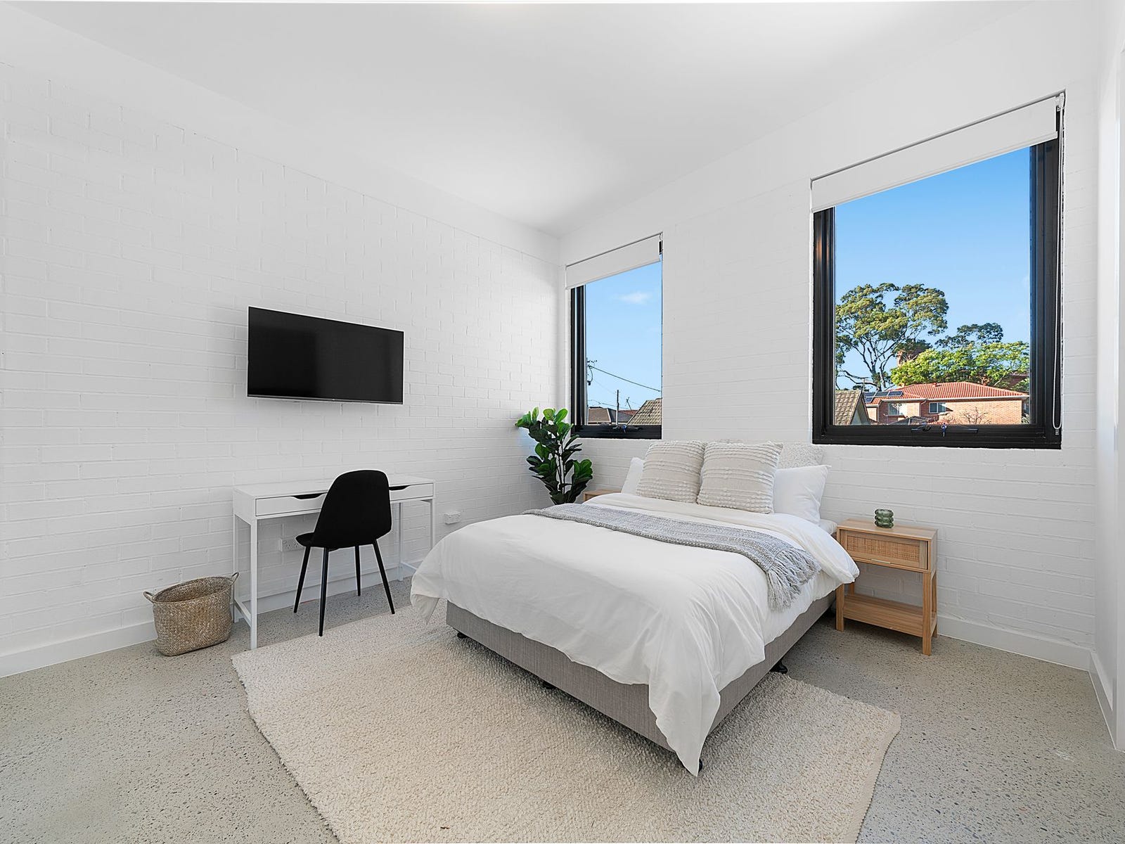 Private Rental in South Granville, NSW 2142