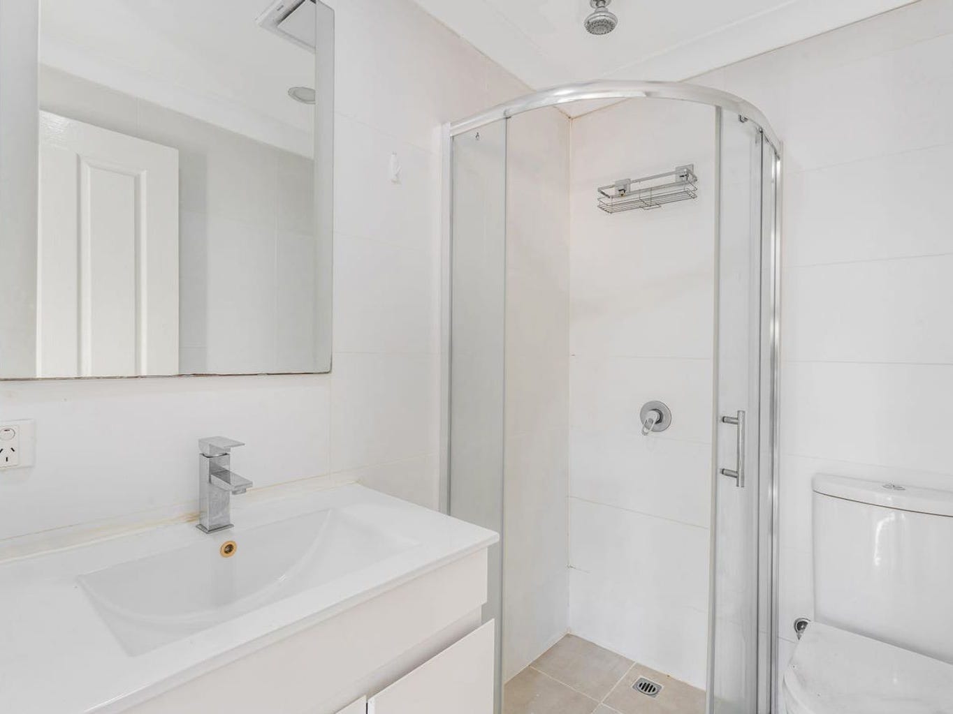 Private Rental in Prestons, NSW 2170