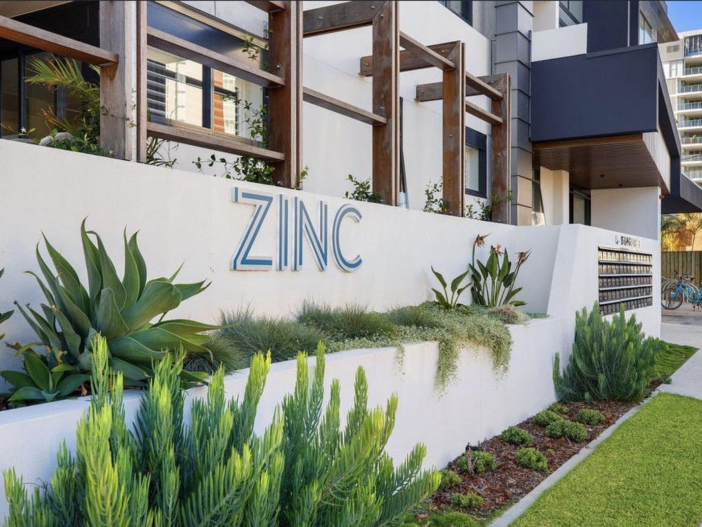 Private Rental in Coolangatta, Qld 4225