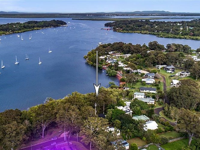 Sale Property - Lamb Island, Qld 4184