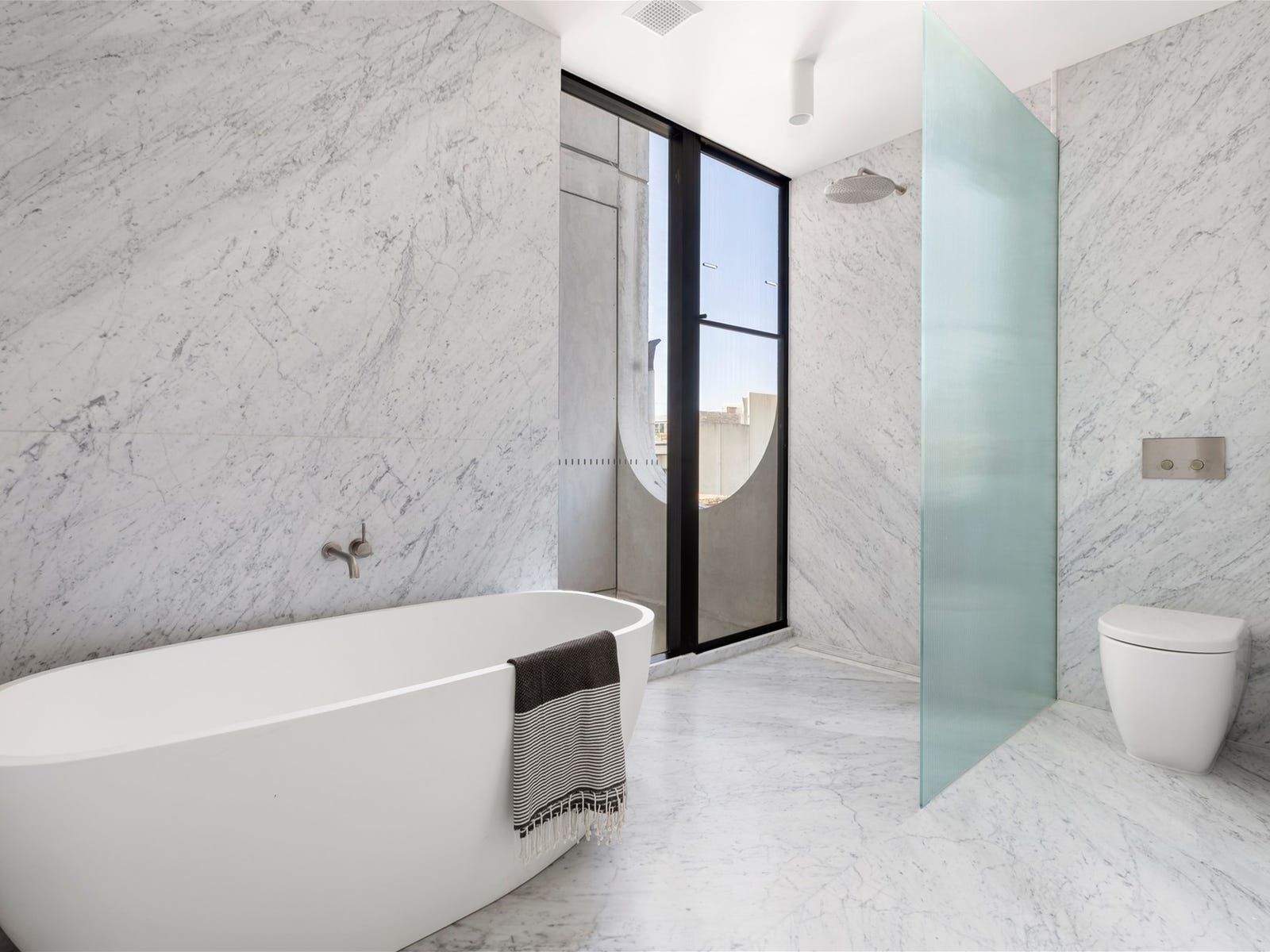 Private Rental in Cremorne, Vic 3121