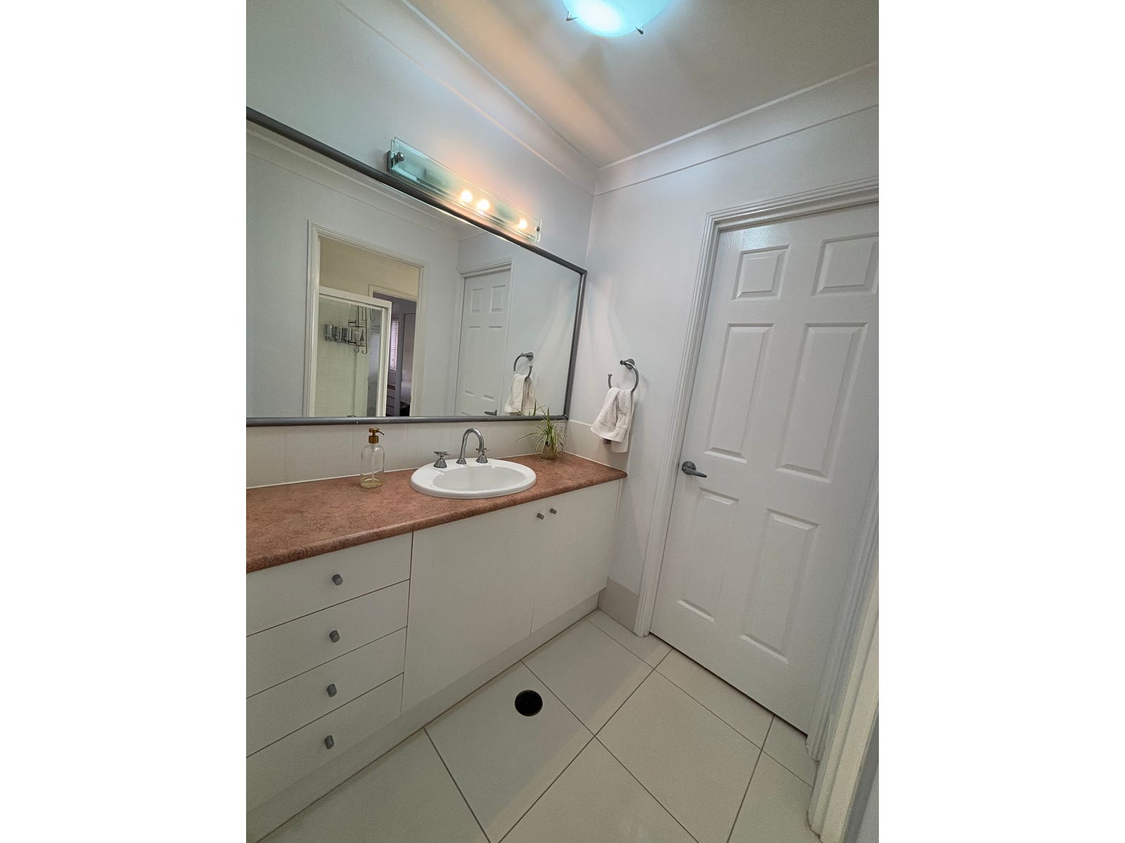 Private Rental in Minyama, Qld 4575