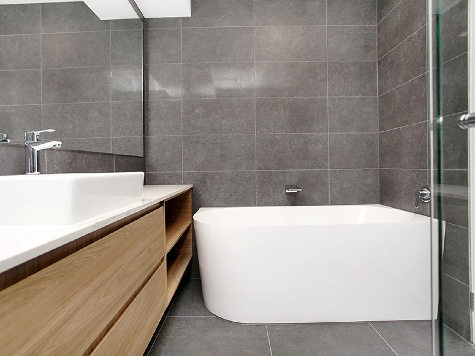 Private Rental in Brunswick West, Vic 3055