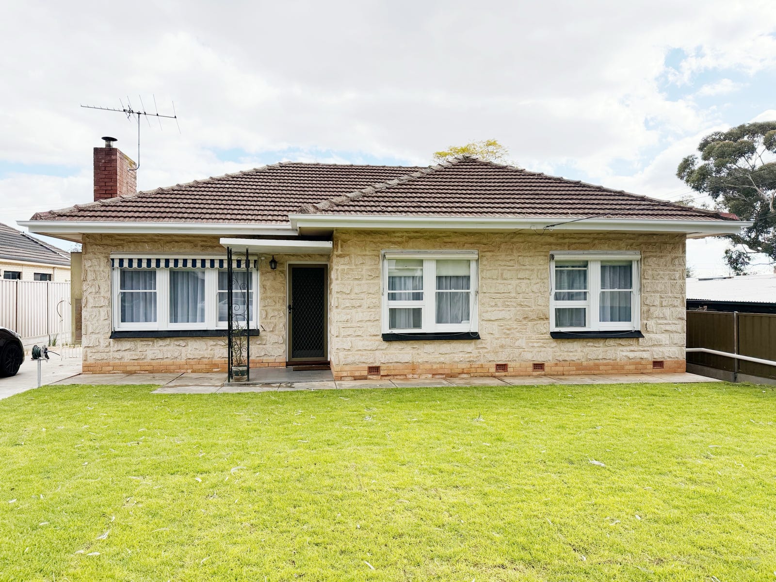 Private Listing - Rostrevor, SA 5073