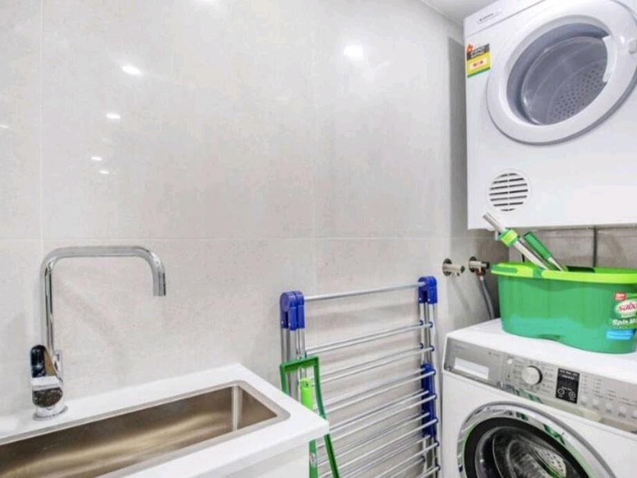 Private Rental in Surfers Paradise, Qld 4217