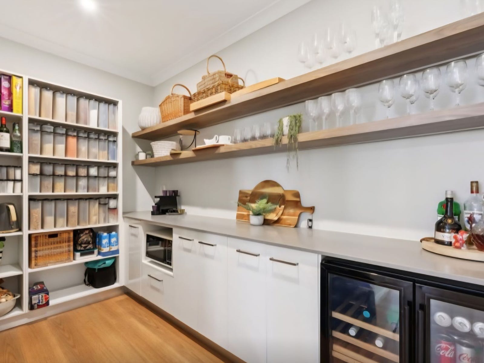 Private Rental in Tamborine Mountain, Qld 4272
