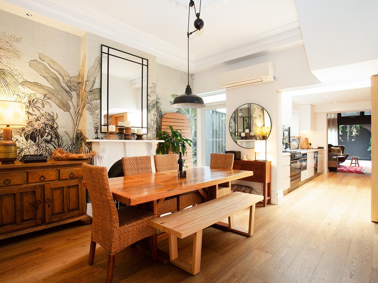 Private Rental in Newtown, NSW 2042