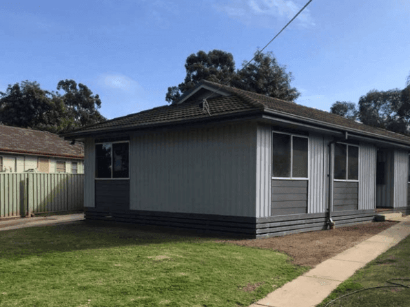 Private Real Estate - Cobram, Vic 3644