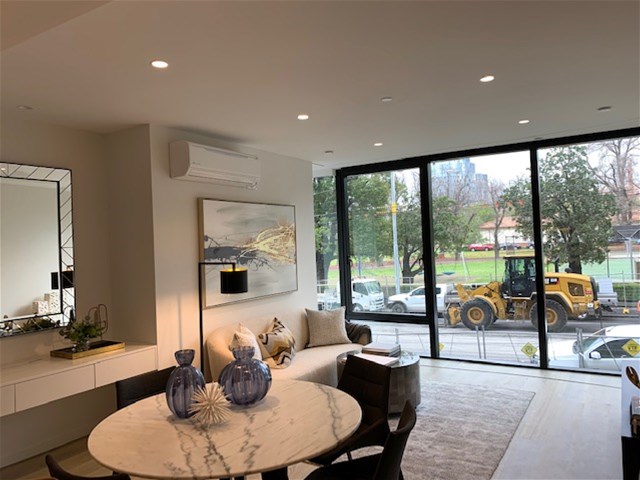 Property for Rent: Melbourne, Vic 3004