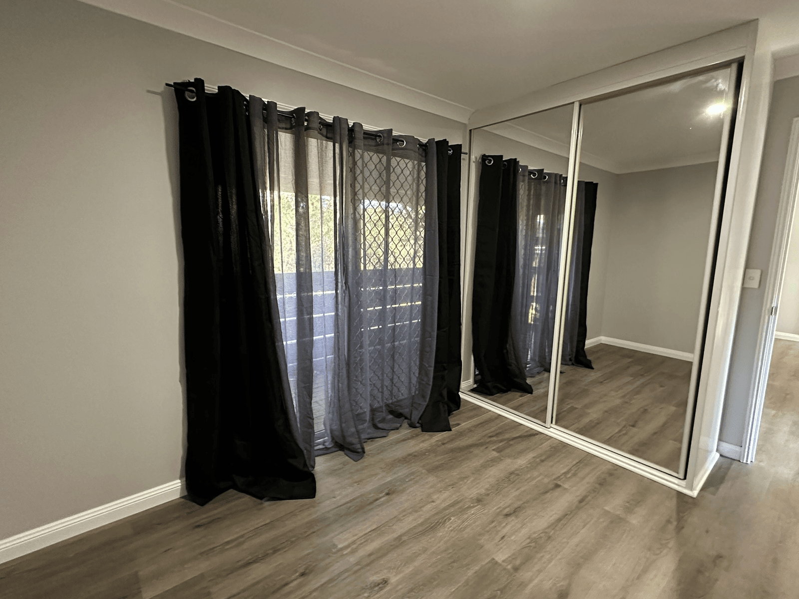 Private Rental in Mirrabooka, NSW 2264