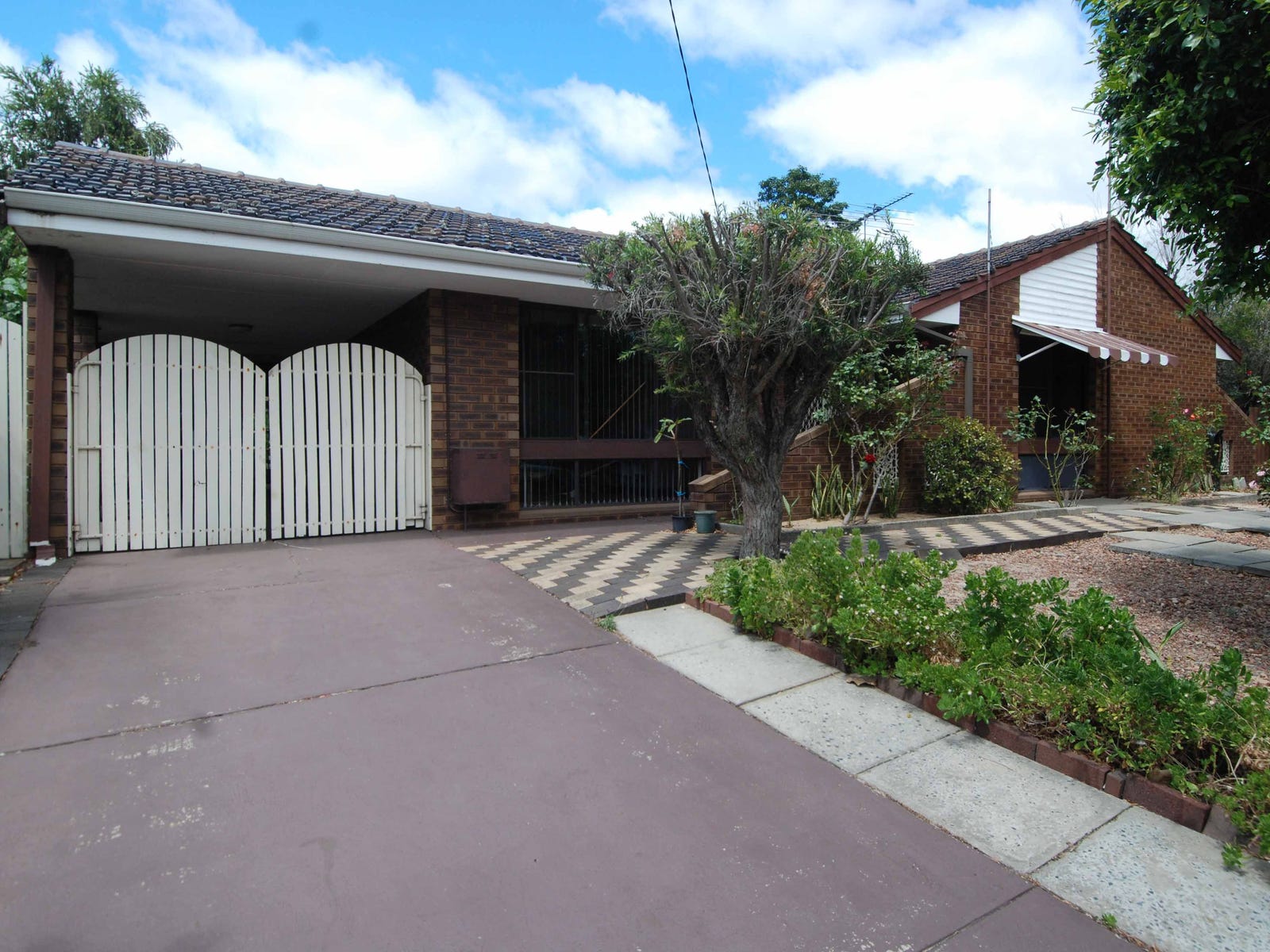 Rental Property - Armadale, WA 6112