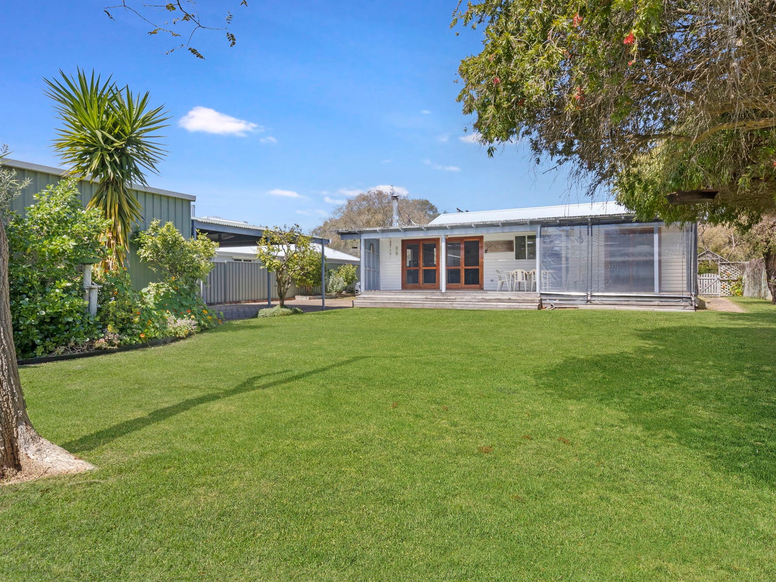 Private Rental in Busselton, WA 6280