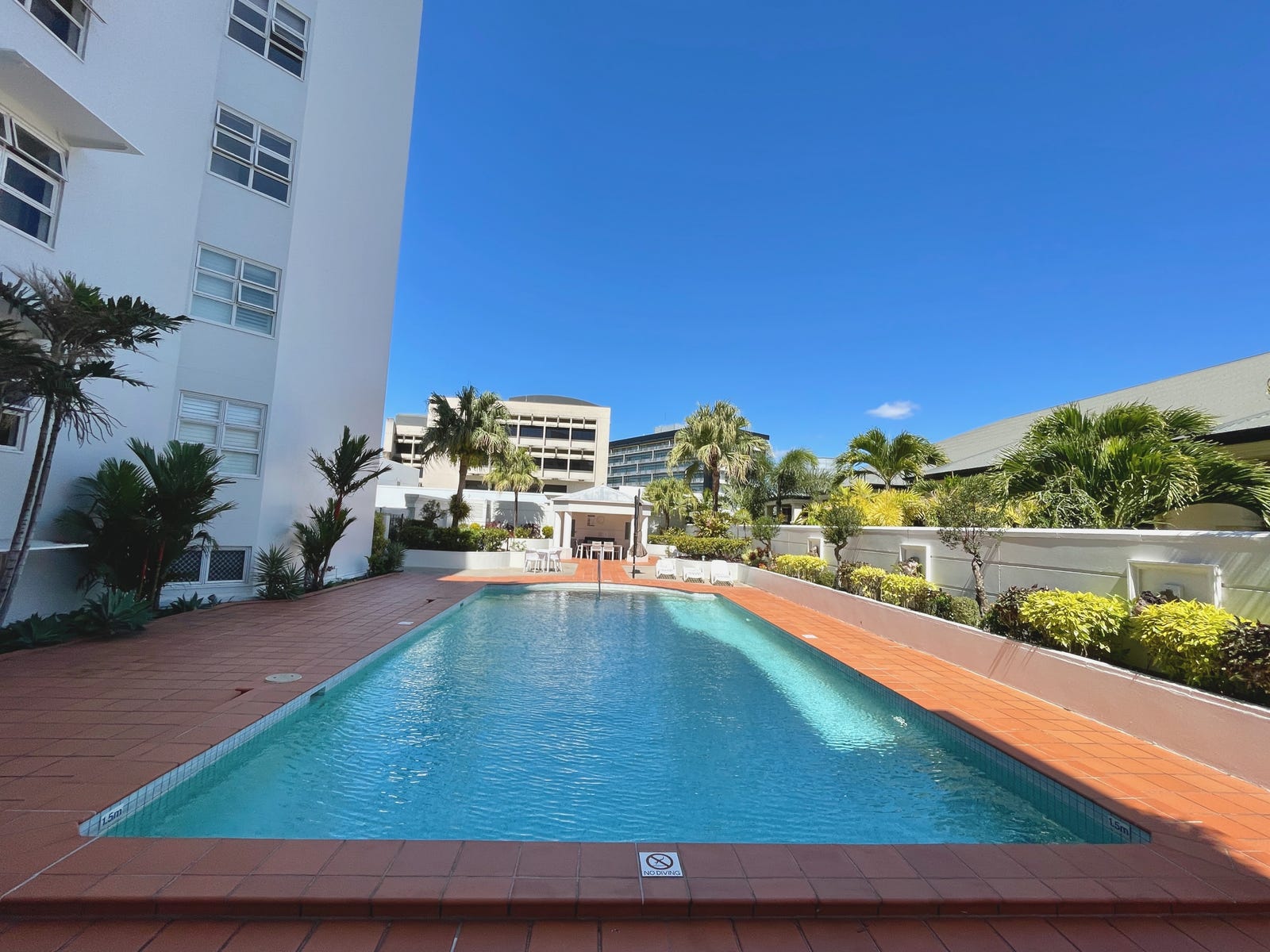 Private Rental in Cairns City, Qld 4870