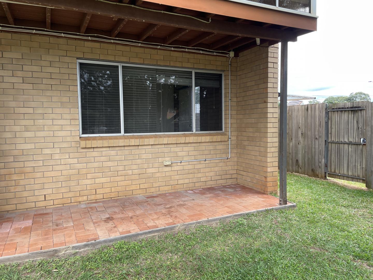 Property for Rent: Redland Bay, Qld 4165