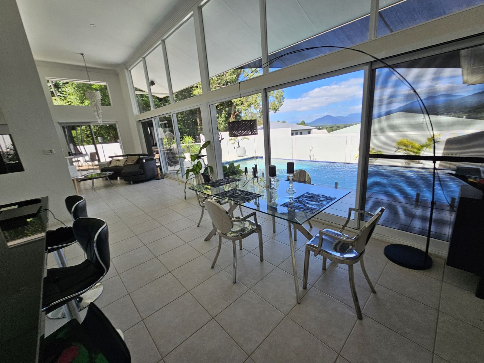 Private Rental in Trinity Beach, Qld 4879