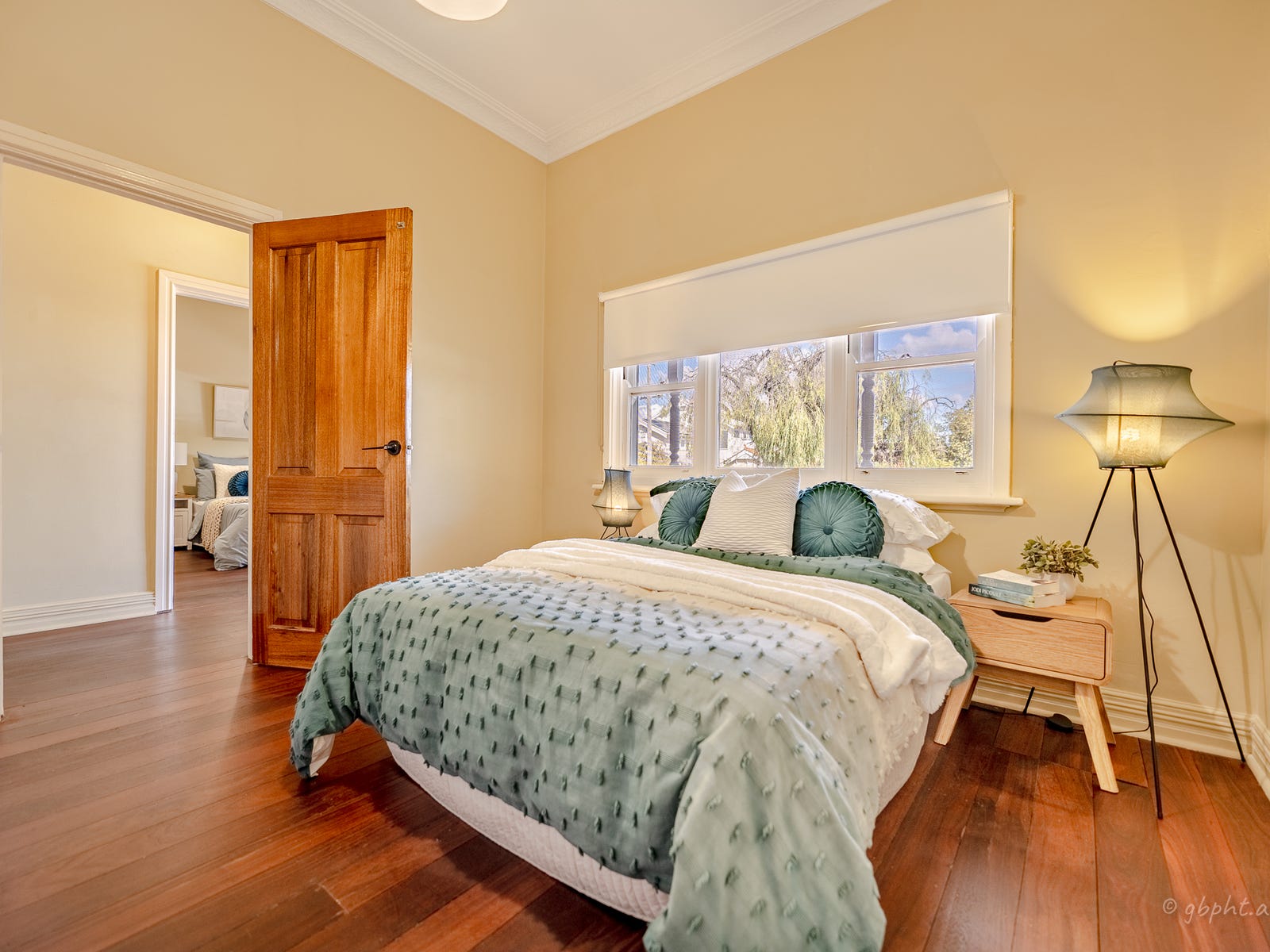 Property for Rent: Highgate, WA 6003