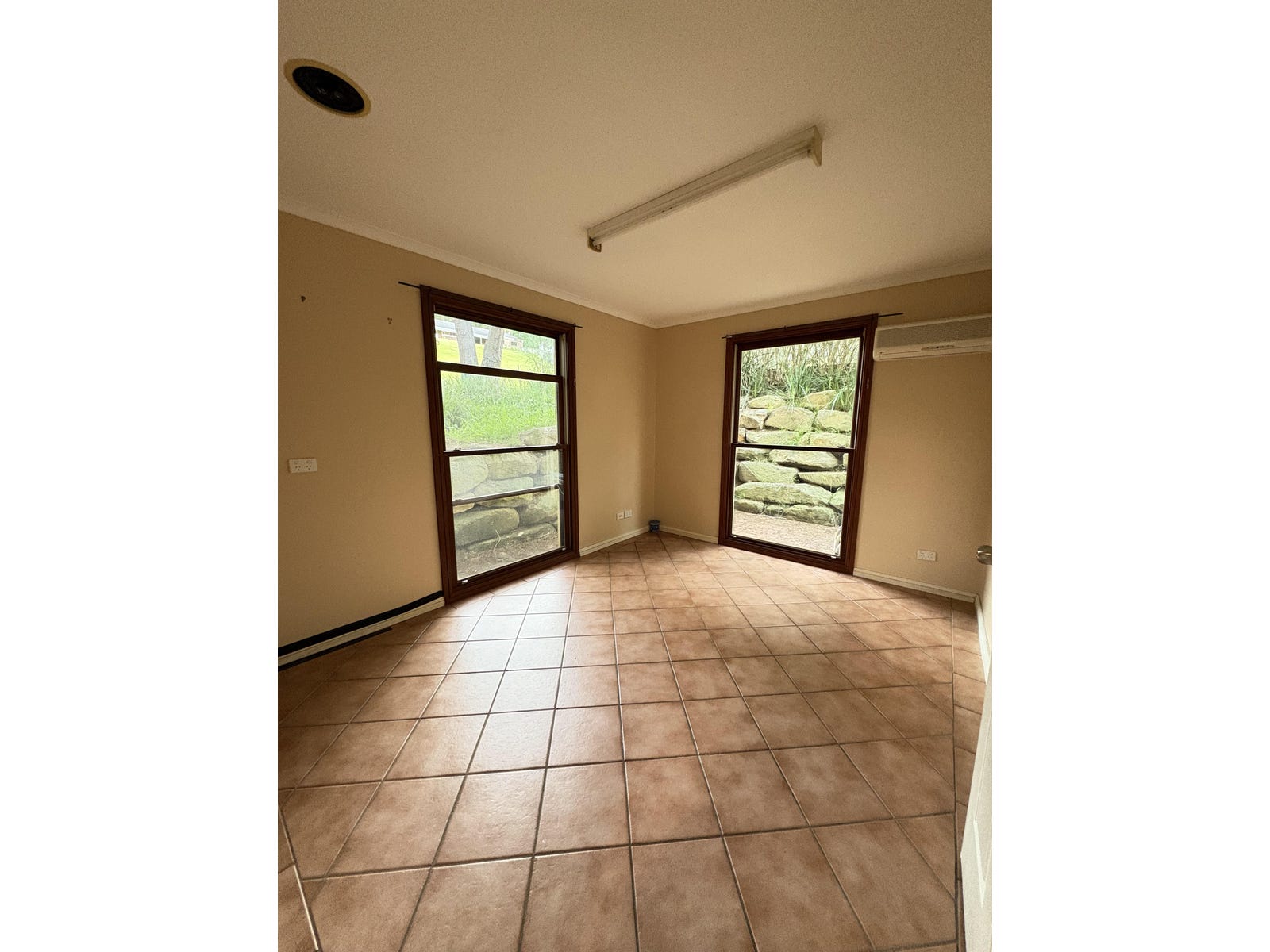Private Rental in Wamberal, NSW 2260