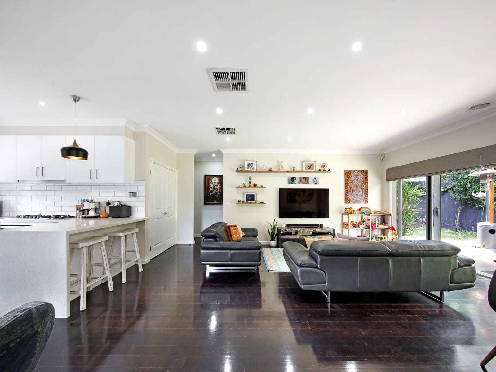 Private Listing - Bentleigh East, Vic 3165