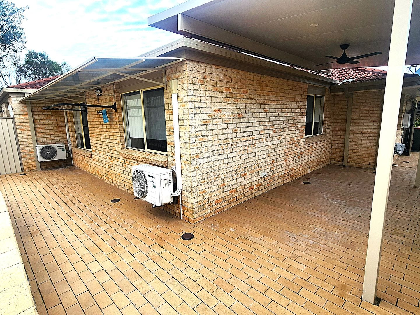 Private Rental in Runaway Bay, Qld 4216