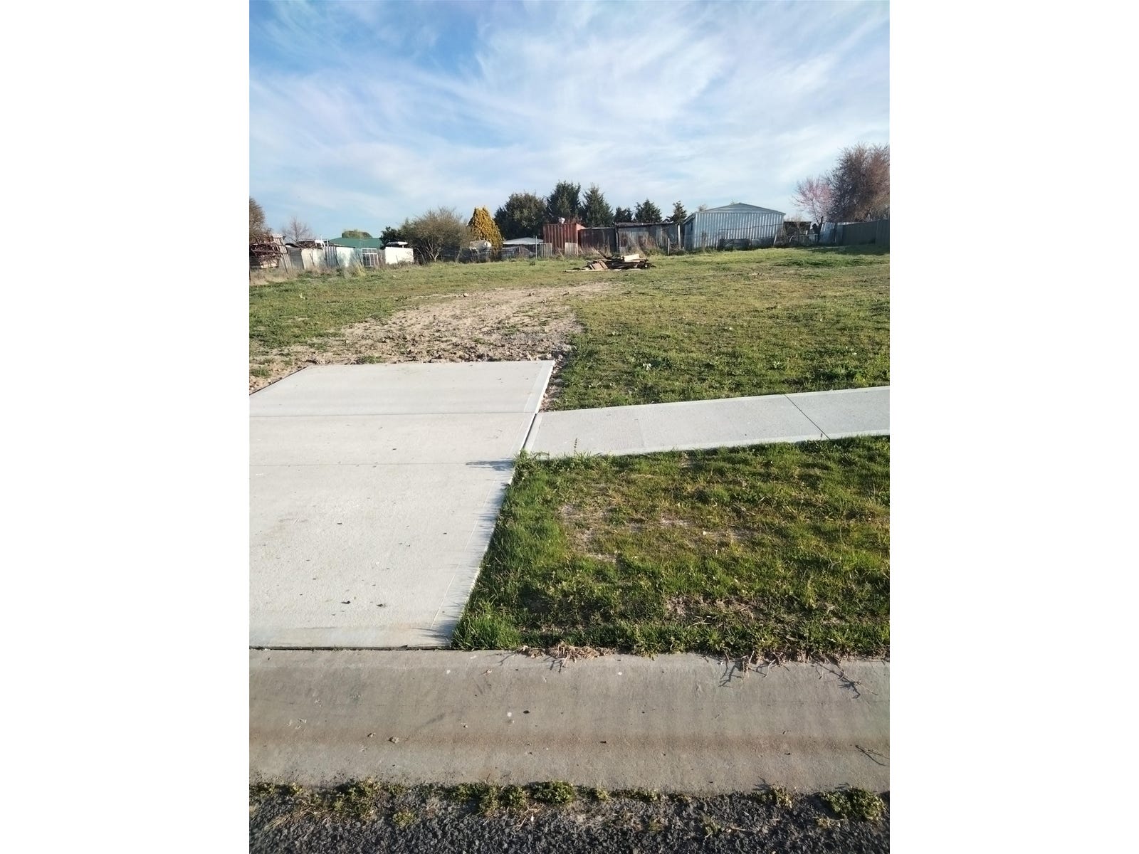 Private Real Estate - Blayney, NSW 2799