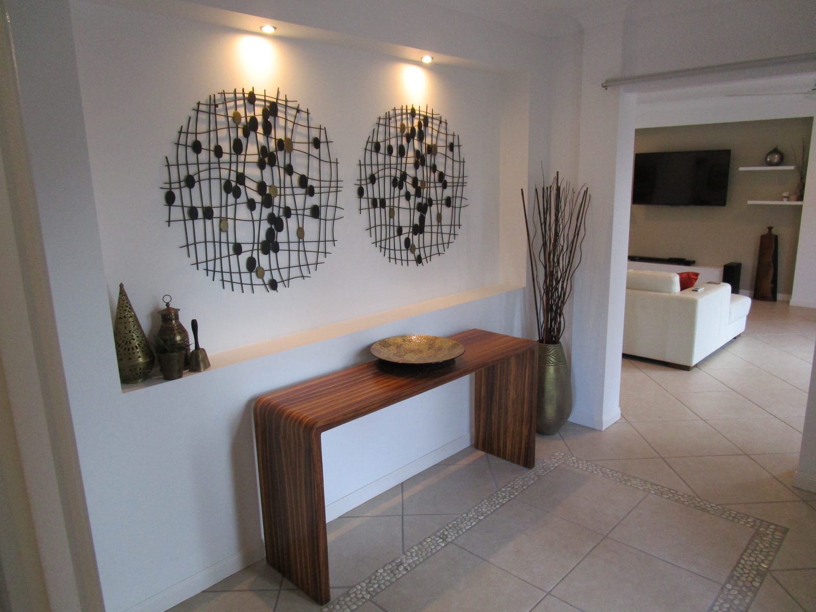 Private Rental in Brinsmead, Qld 4870