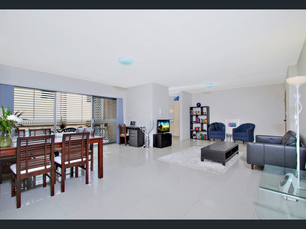 Land for sale - Coorparoo, Qld 4151