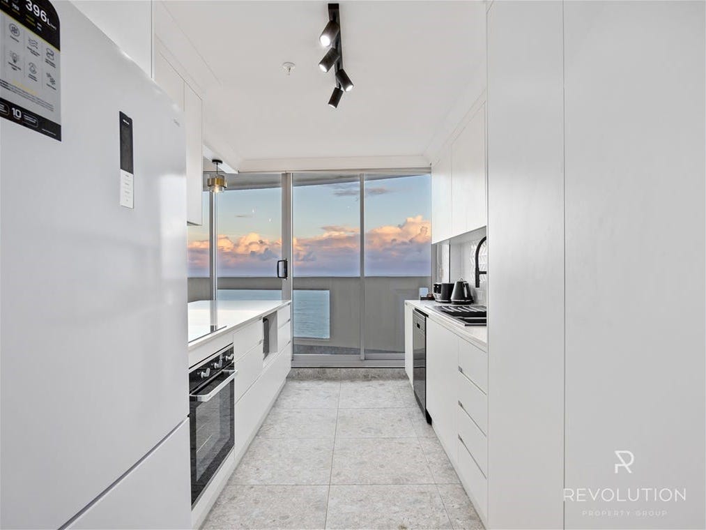 Property for Rent: Surfers Paradise, Qld 4217