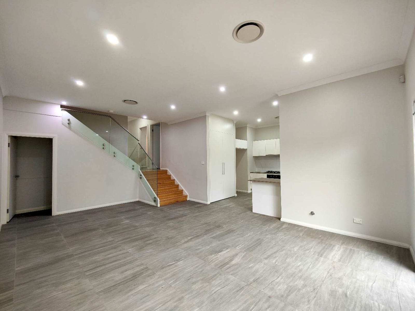 Private Rental in Dundas, NSW 2117