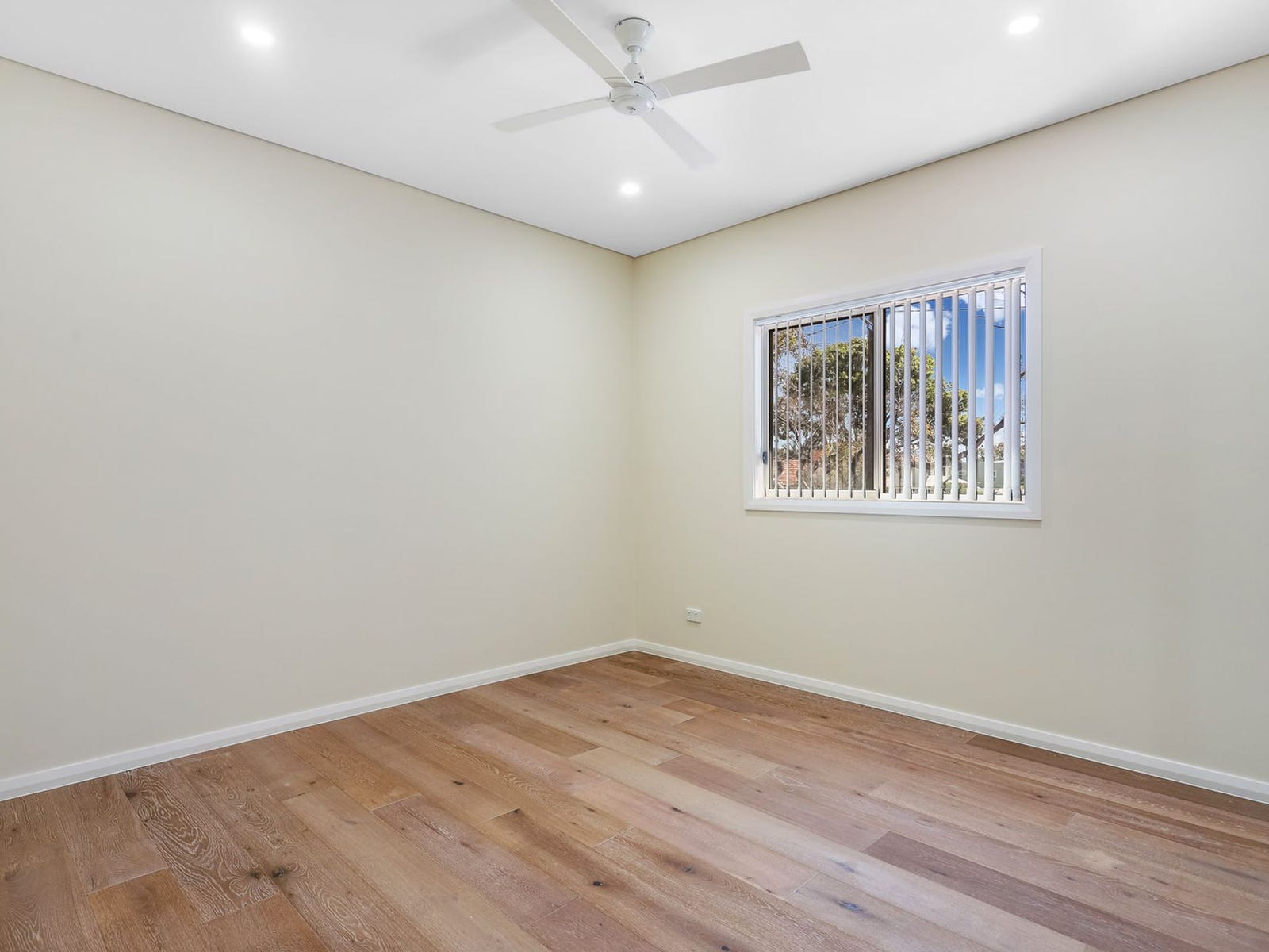 Property for Rent: Brighton-le-sands, NSW 2216