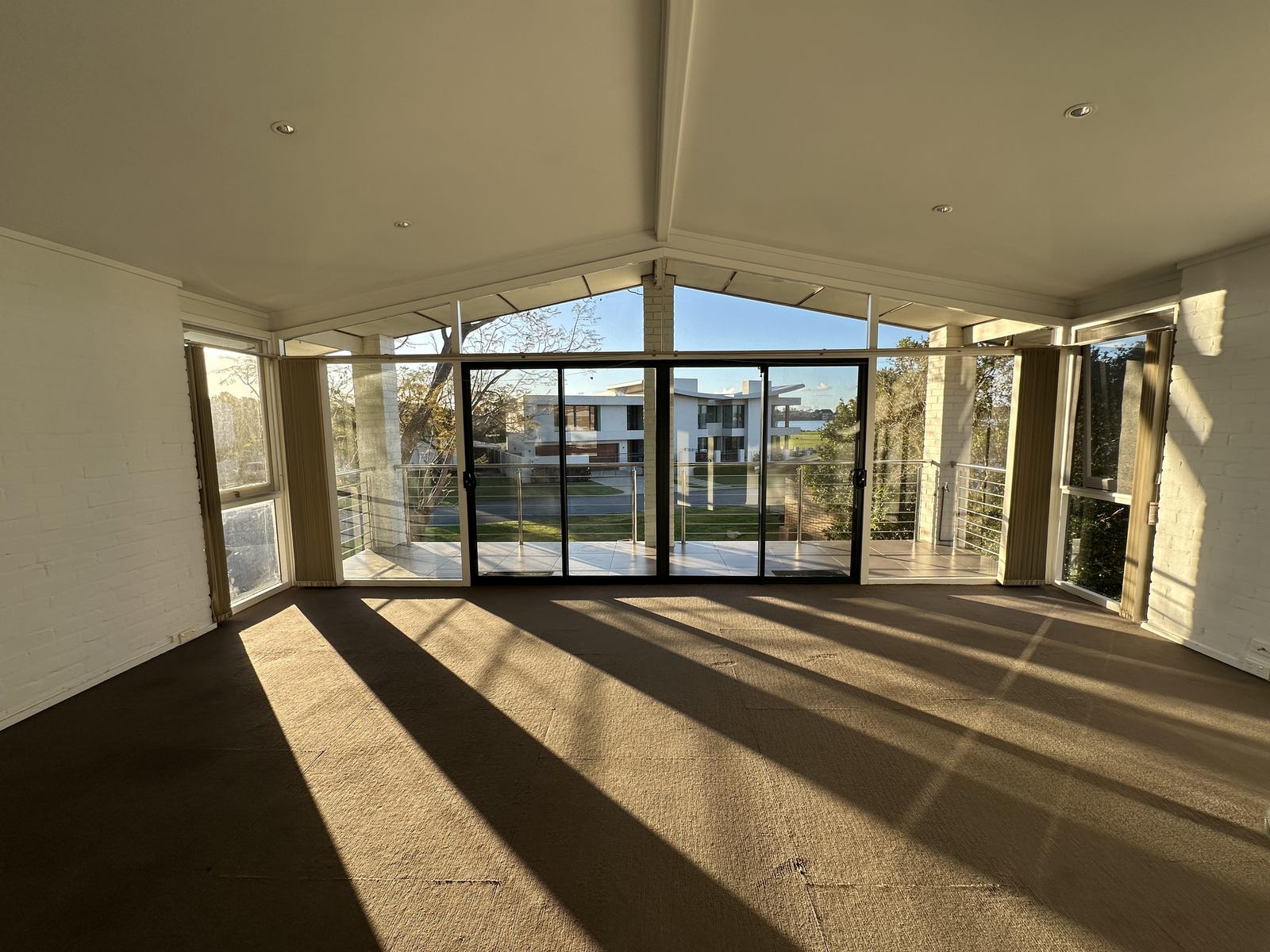 Private Rental in Attadale, WA 6156