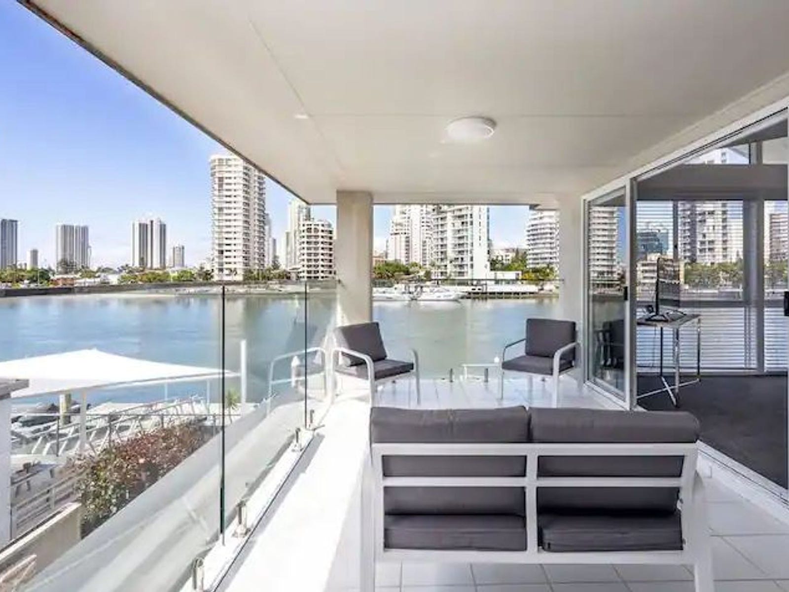 Private Rental in Surfers Paradise, Qld 4217