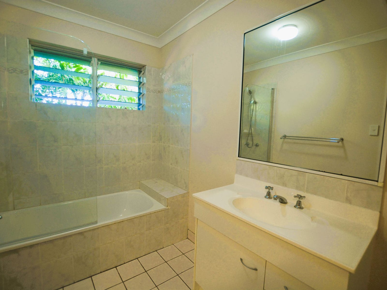 Private Rental in Railway Estate, Qld 4810