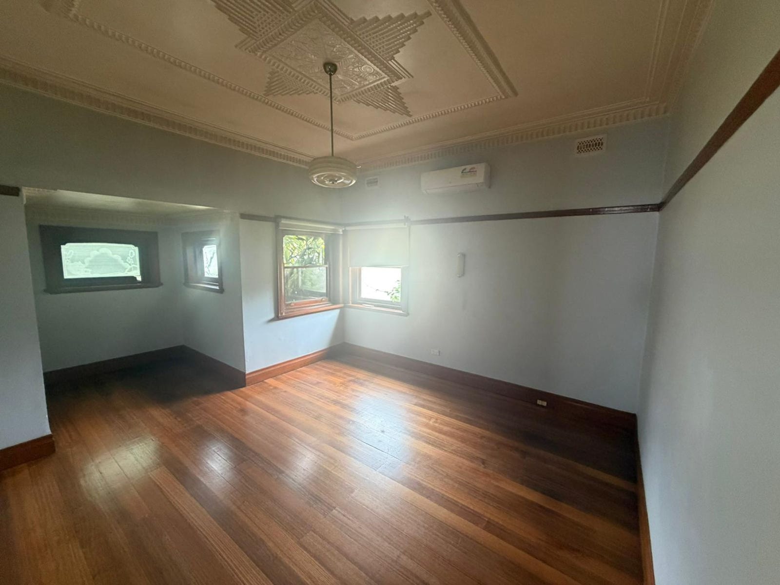 Property for Rent: Preston, Vic 3072