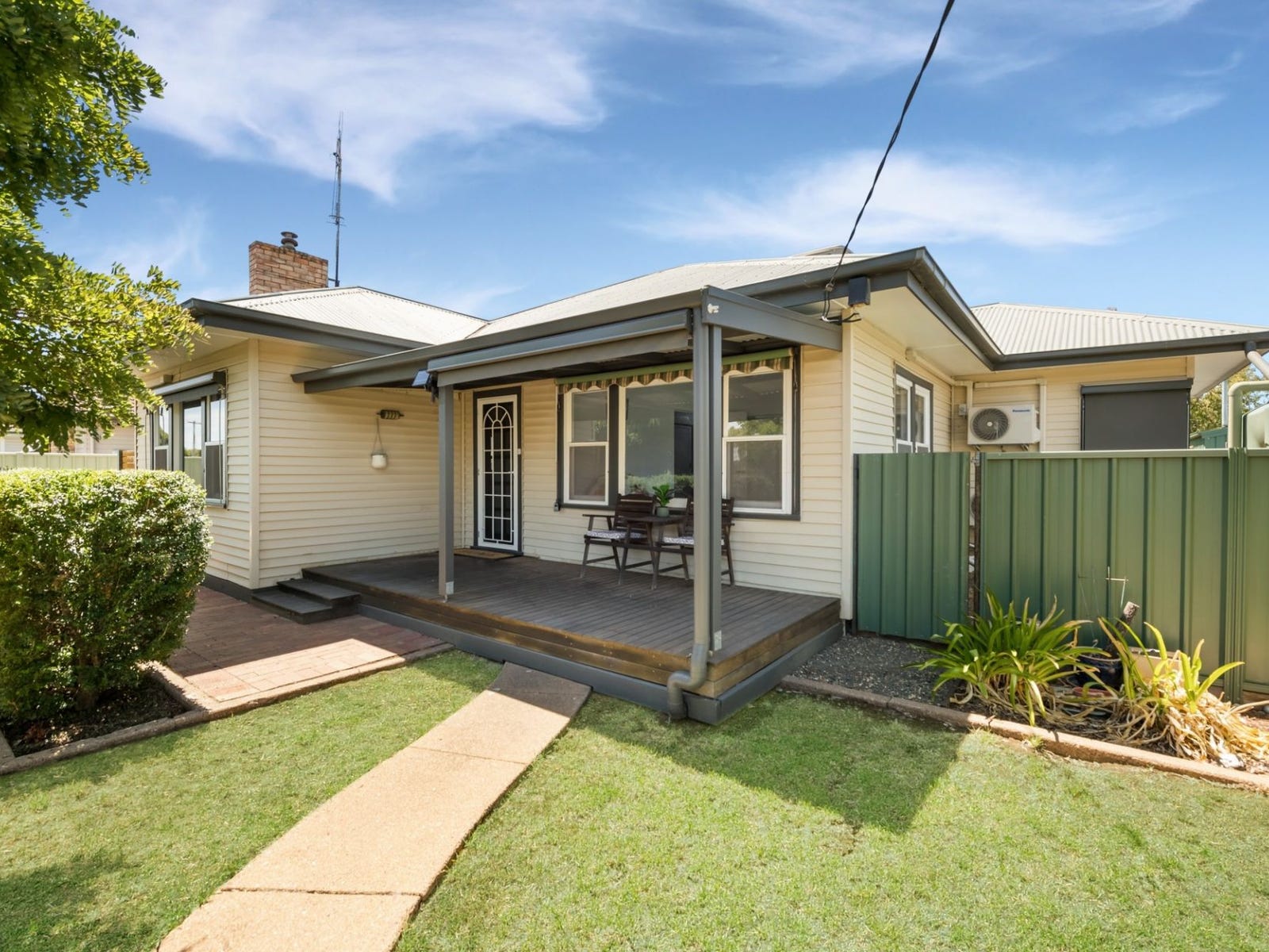 Private Real Estate - Rochester, Vic 3561