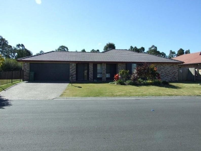Private Rental in Loganlea, Qld 4131