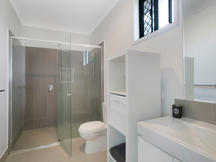 Private Rental in Hawthorne, Qld 4171