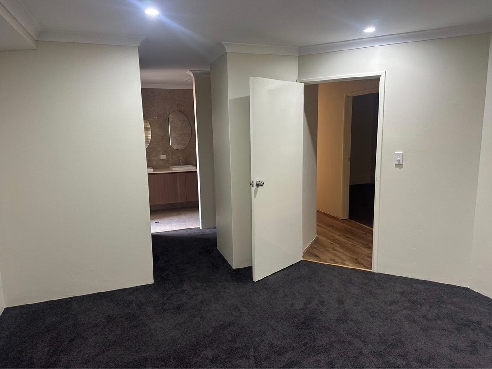 Private Rental in Tapping, WA 6065