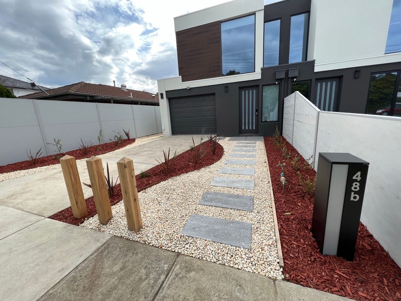 Private Listing - Hampton East, Vic 3188
