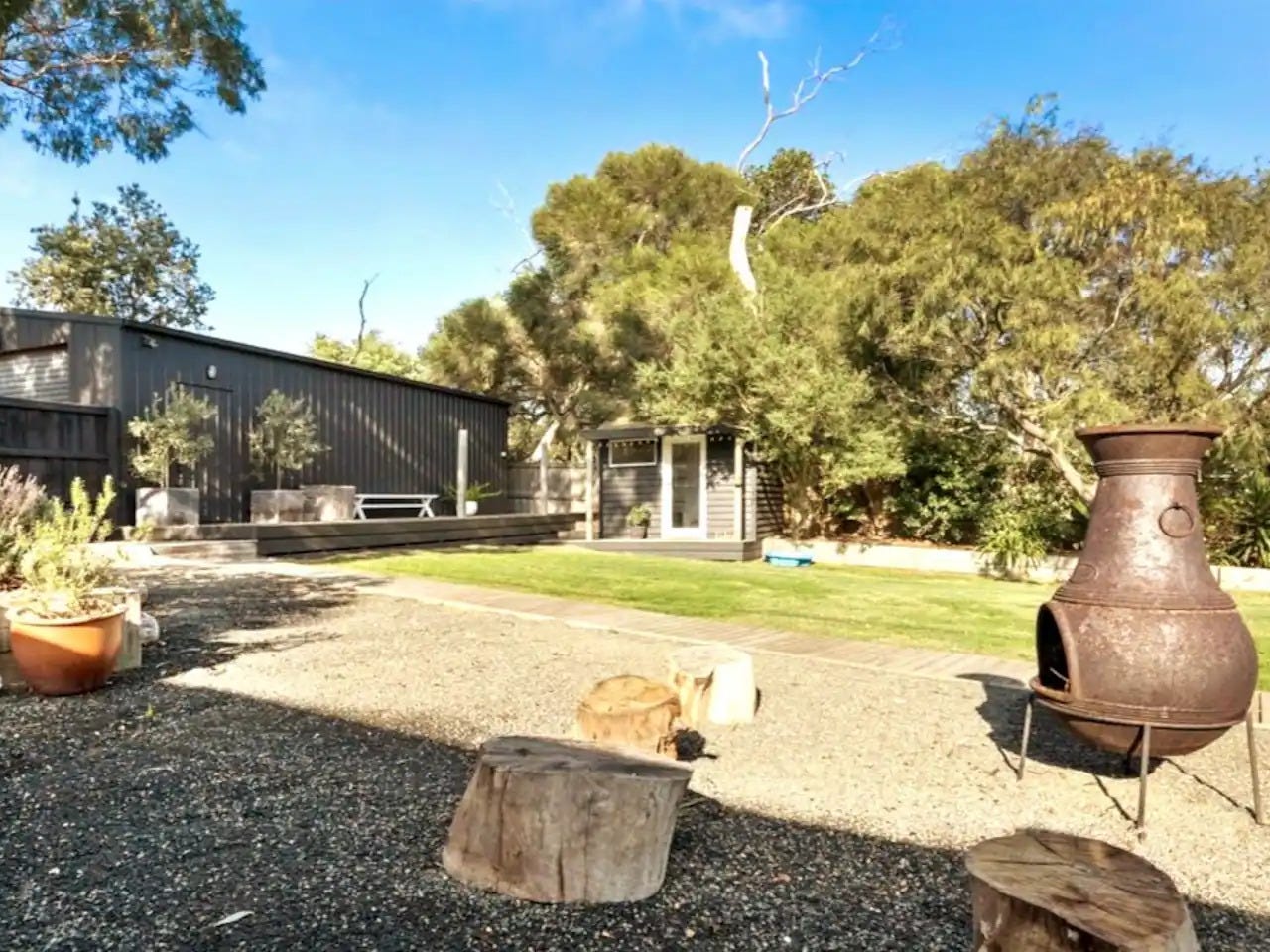 Private Rental in Mount Martha, Vic 3934
