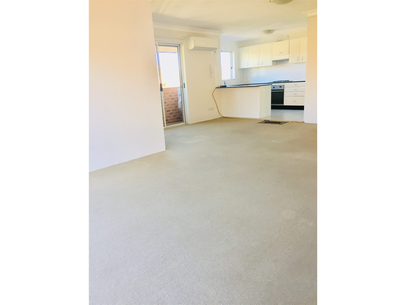 Property for Rent: Hurstville, NSW 2220