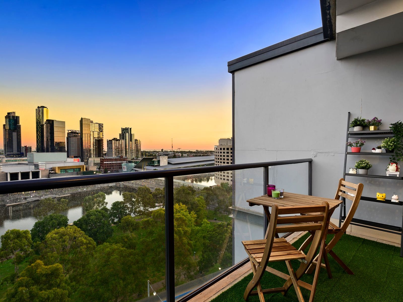 Property for Rent: Melbourne, Vic 3000