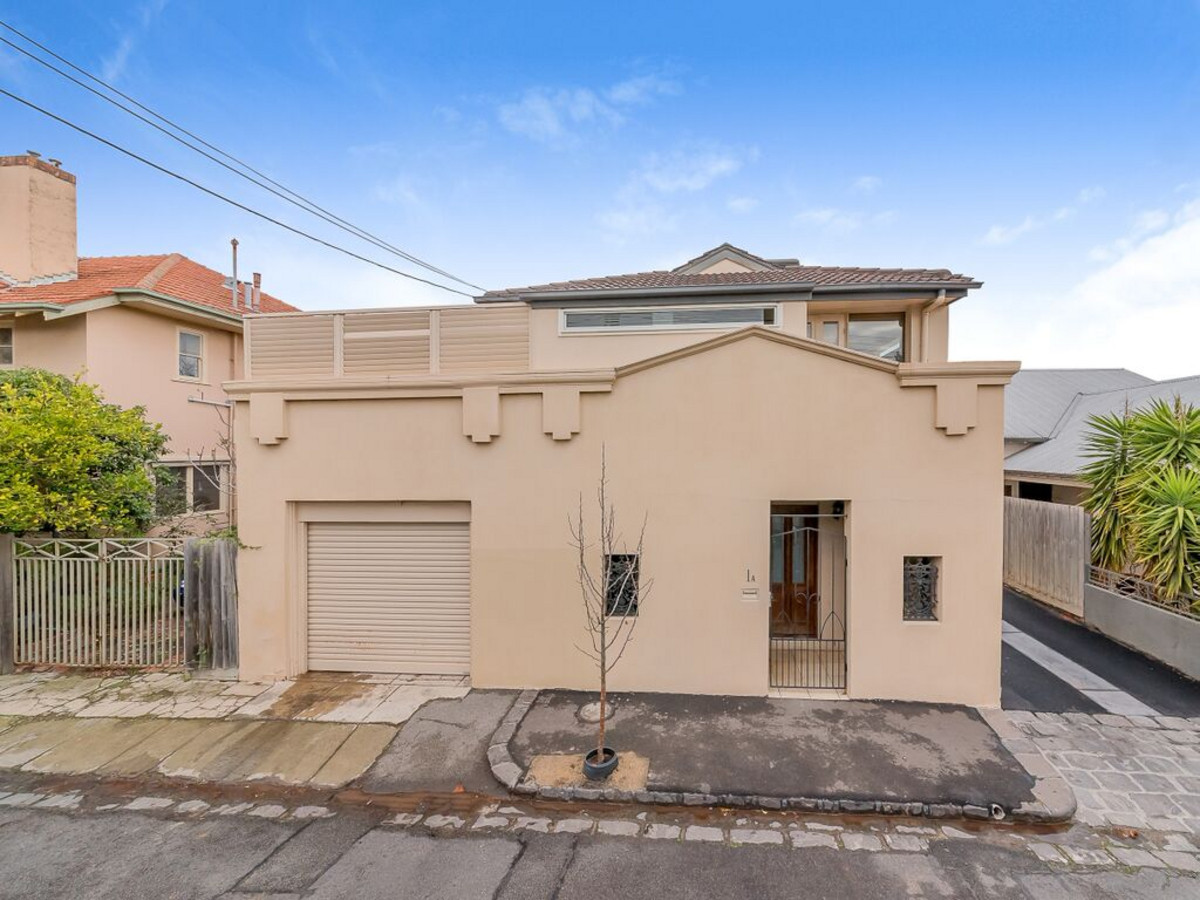 Private Listing Elwood, Vic 3184