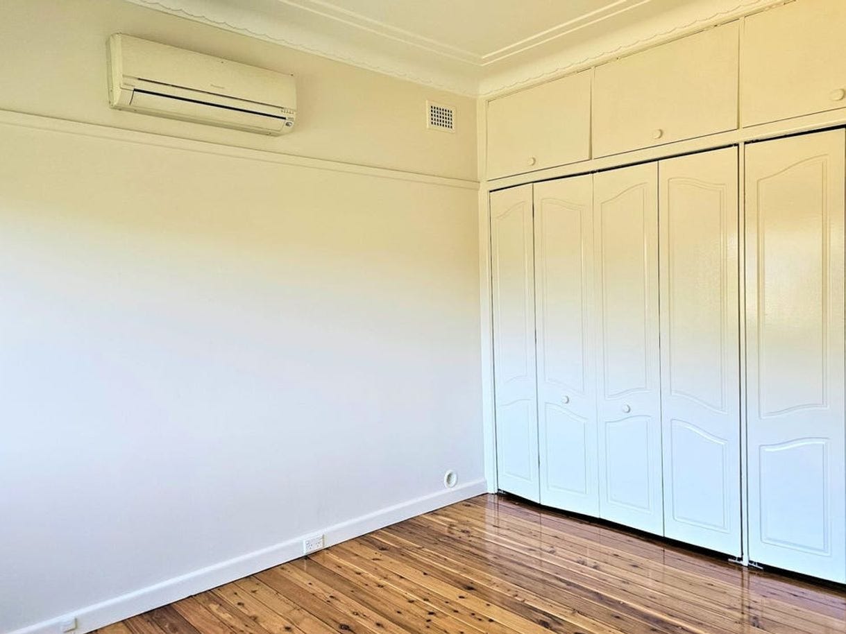 Property for Rent: Westmead, NSW 2145