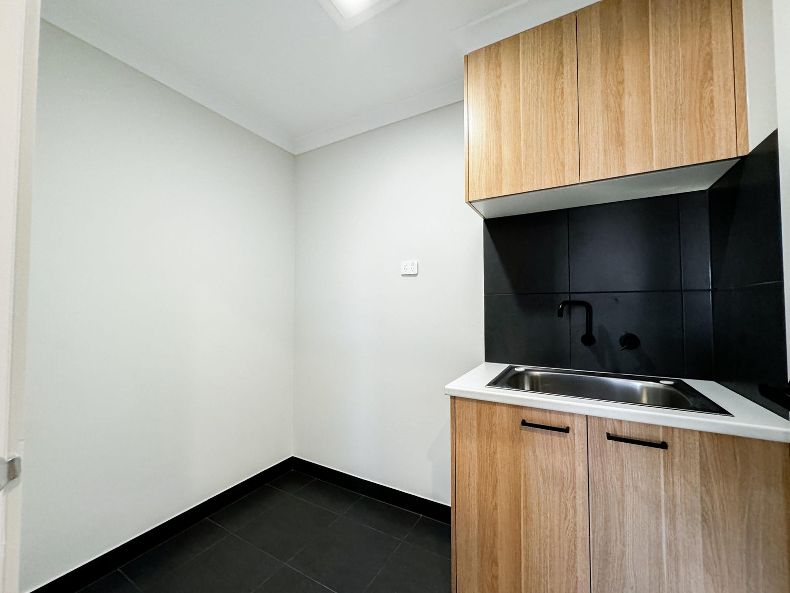 Property for Rent: Strathtulloh, Vic 3338