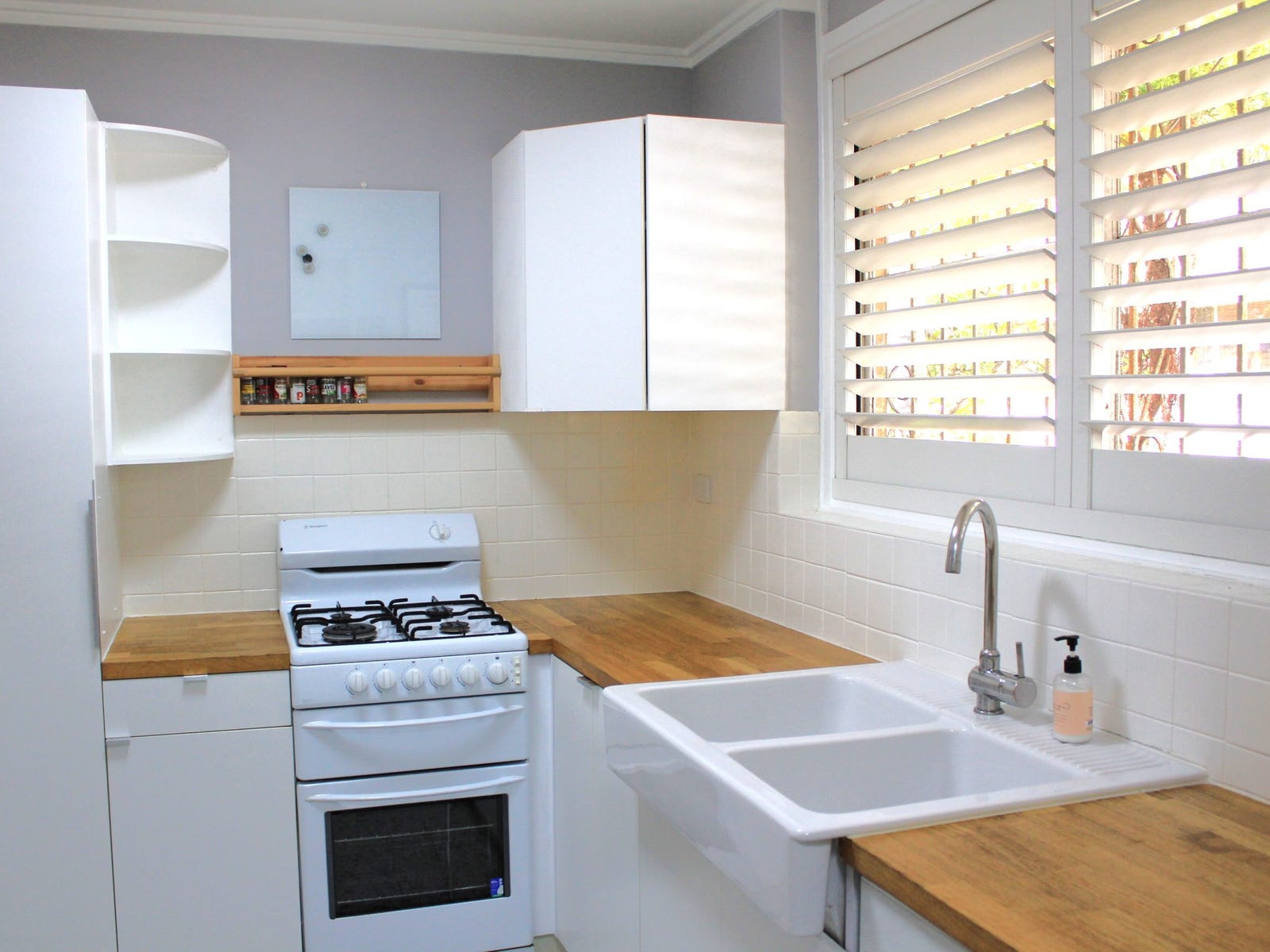 Sale Property - Greenslopes, Qld 4120