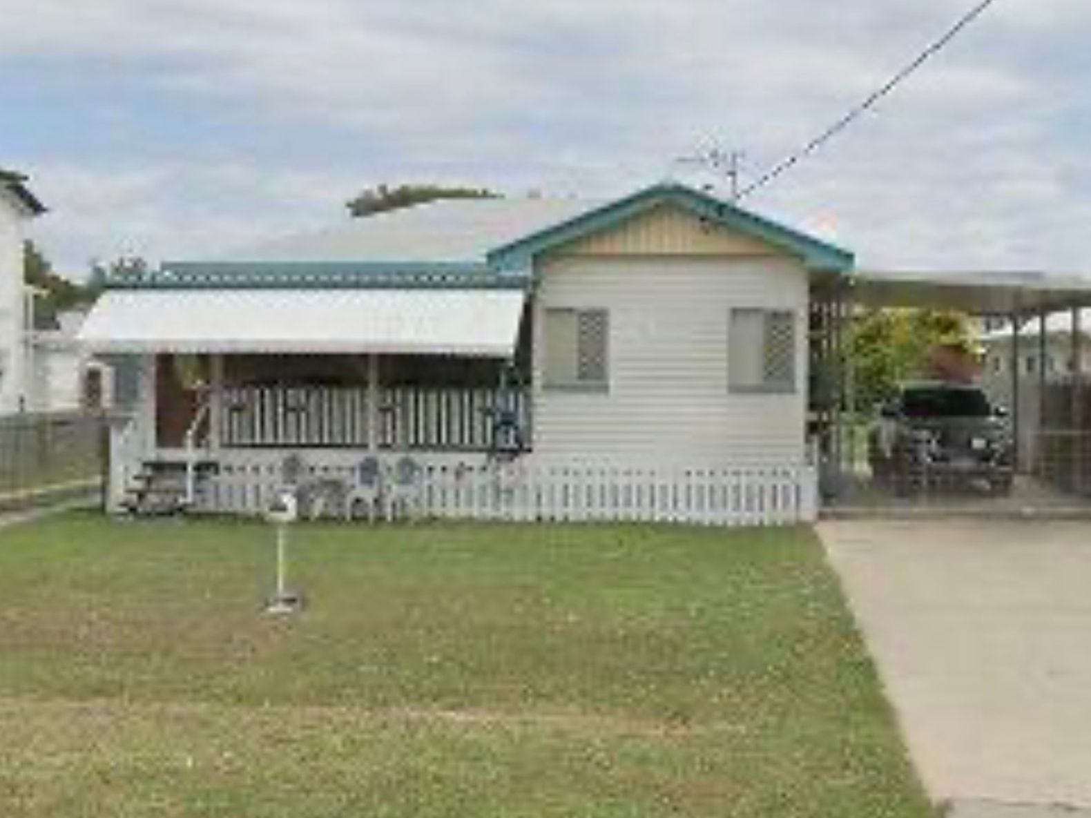 Private Listing Pimlico, Qld 4812
