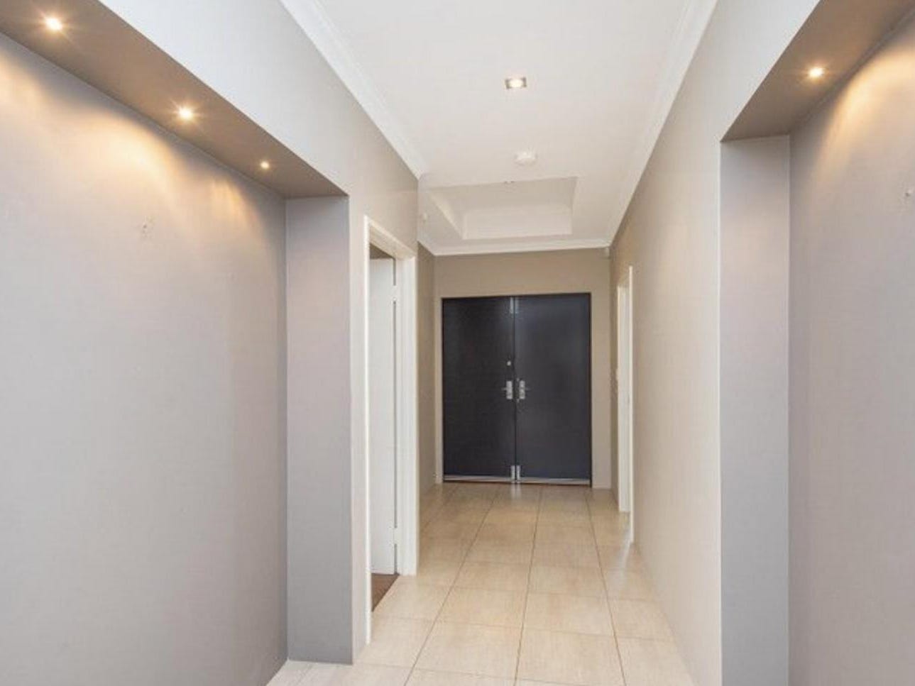 Property for Rent: Halls Head, WA 6210