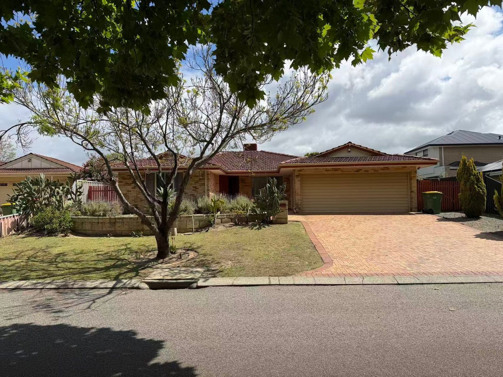 Land for sale - Kardinya, WA 6163